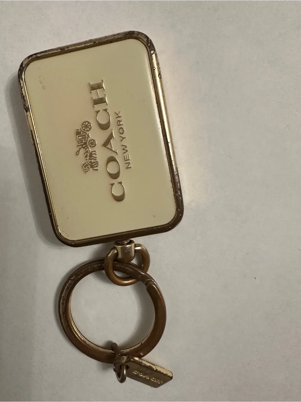 Coach Horse & Carriage Cream Enamel Gold Tone Heavy Metal Bag Charm Keychain